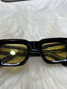 Women's Black Frame Sunglasses with Yellow Lenses